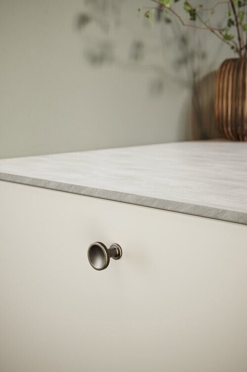 Ручка кнопка CHATEAU KNOB, отделка под бронзу античную